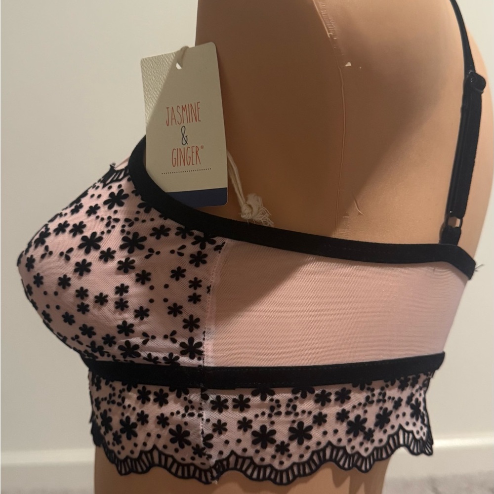 Jasmine & Ginger Floral Lace Bralette in Pink and Black - Picture 2 of 10